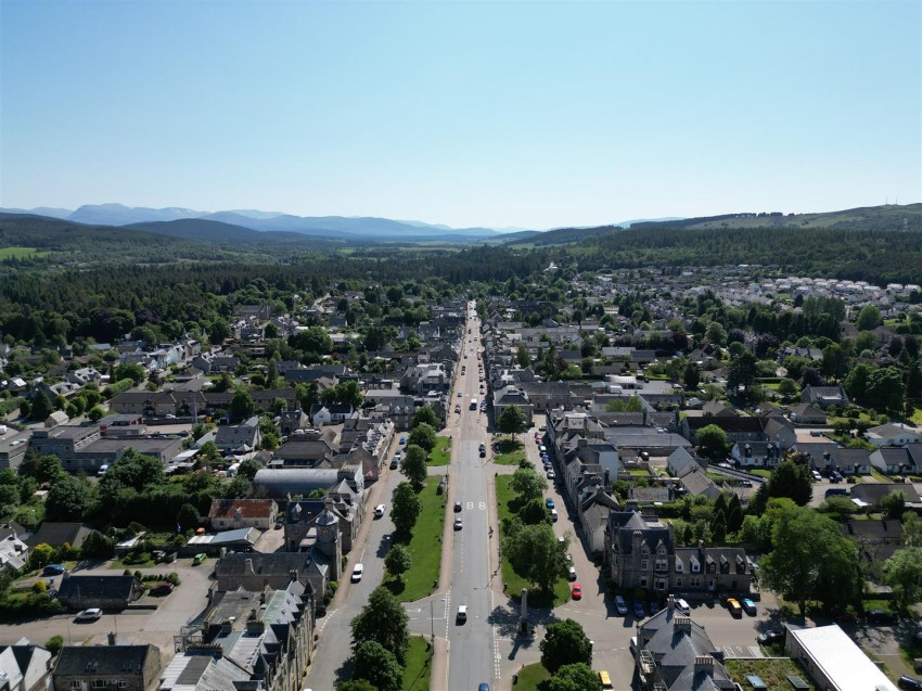 Images for 38 High Street, Grantown on Spey