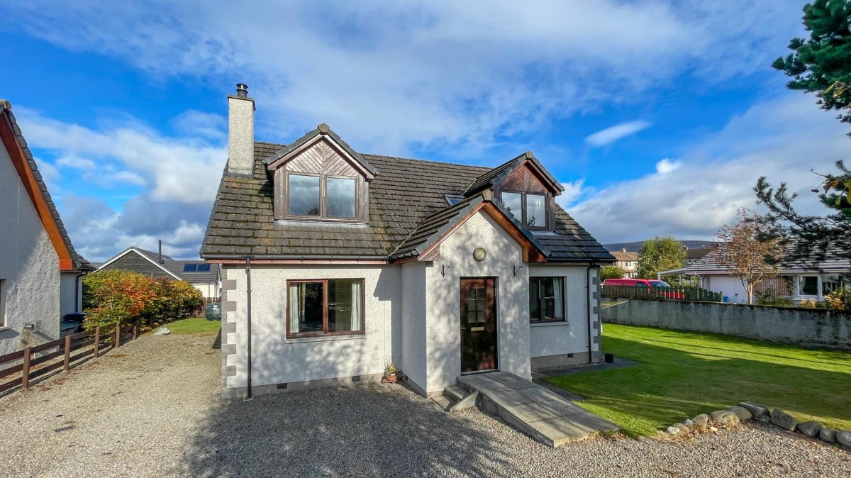 Images for 5 Kirk Road, Cromdale, Grantown on Spey EAID:massoncairnsltdapi BID:1