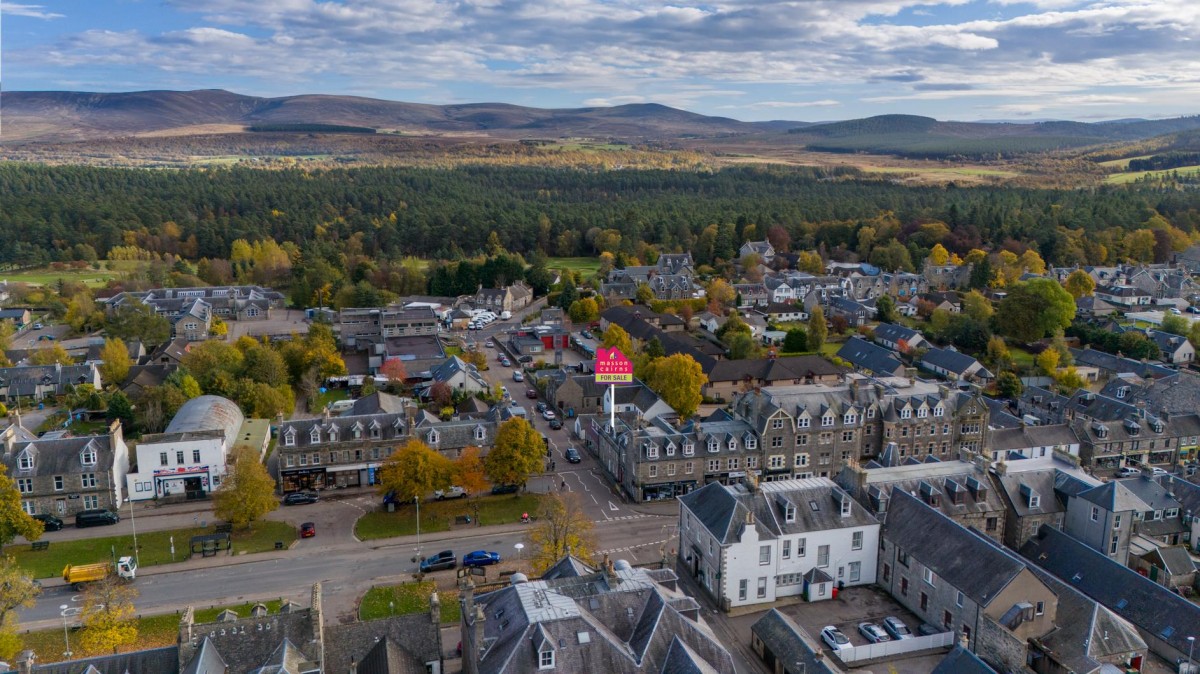 Images for The Square, Grantown on Spey EAID:massoncairnsltdapi BID:1