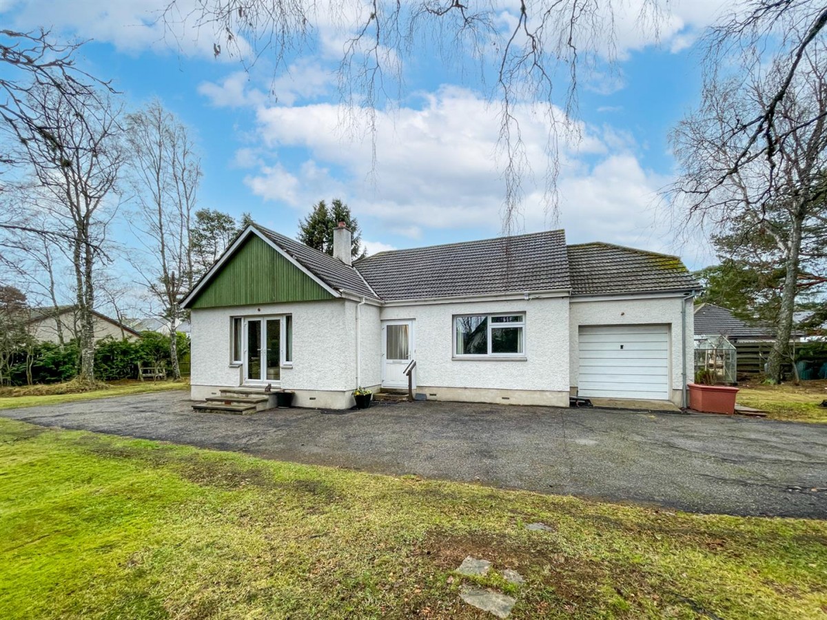 Images for Heatherdene, Carr Road, Carrbridge EAID:massoncairnsltdapi BID:1