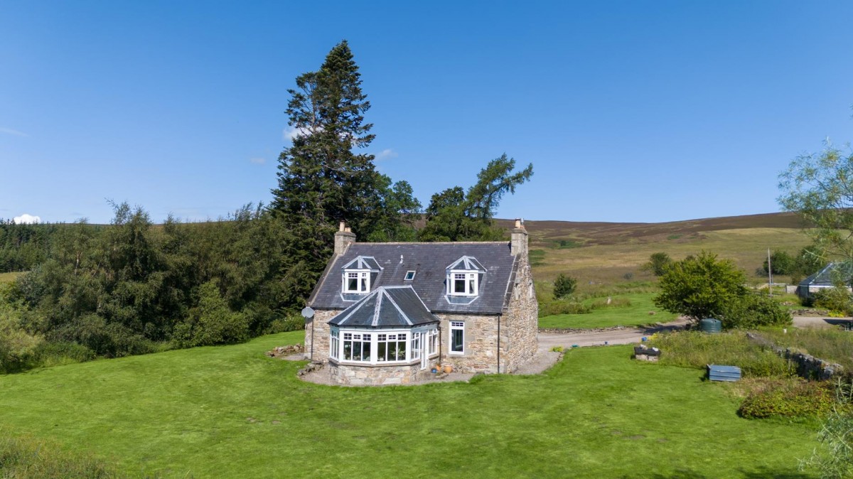 Images for Upper Coull Farmhouse & 28 Acres, Glenlivet EAID:massoncairnsltdapi BID:1