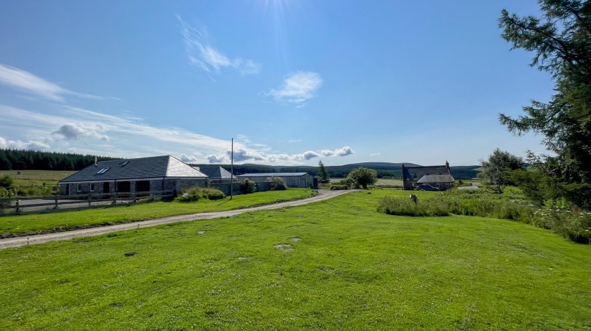 Images for Upper Coull Farmhouse & 28 Acres, Glenlivet