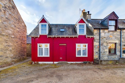 Burnroad Cottage, High Street, Grantown on Spey